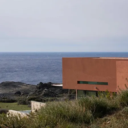 Casa Tarrha- Beachfront With Heated Pool *